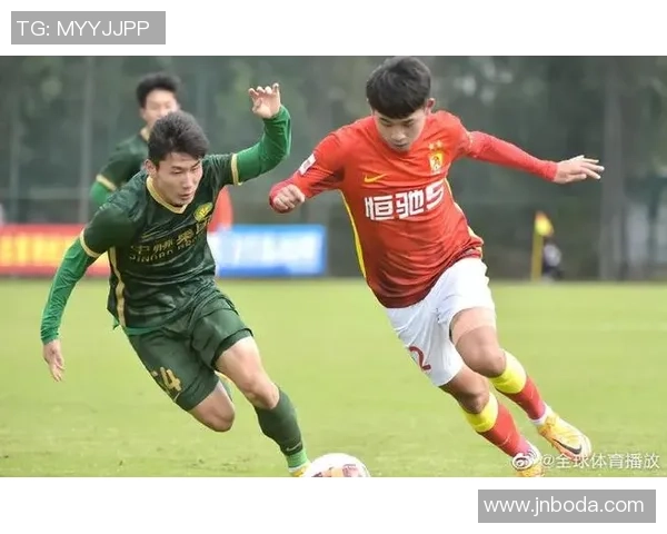 深圳足球明星崛起之路 探寻城市足球发展的核心力量与潜力 深圳足球明星崛起之路 探寻城市足球发展的核心力量与潜力